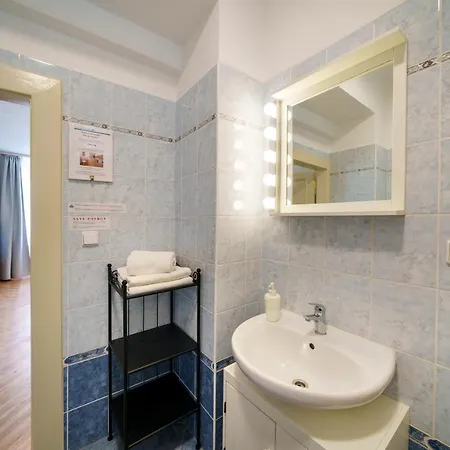 Old Town - 3 Bedroom 3 Bathroom & Kitchen Templova Apartamento Praga