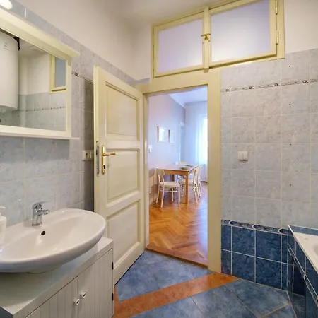 Apartamento Old Town - 3 Bedroom 3 Bathroom & Kitchen Templova Praga