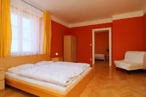 شقة Old Town - 3 Bedroom 3 Bathroom & Kitchen Templova *