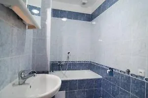 Old Town - 3 Bedroom 3 Bathroom & Kitchen Templova