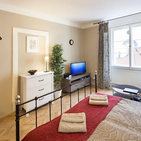 Apartamento Old Town - Templova *
