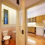 Apartamento Old Town - 3 Bedroom 3 Bathroom & Kitchen Templova