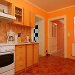 Old Town - 3 Bedroom 3 Bathroom & Kitchen Templova Apartment *