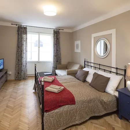 Old Town - Templova Daire